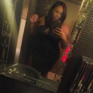 Meet your Posher, Denise